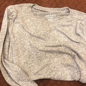 Soft great throw on- great for a nice dinner